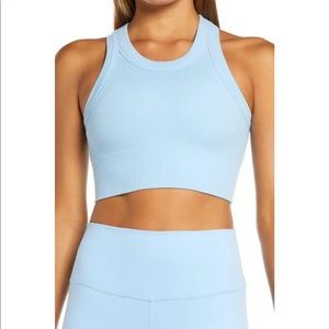 Alo glee seamless sports bra in blue skies